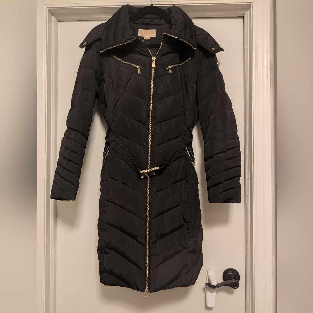 Michael Kors Long Puffer Coat with Faux Fur Hood – Size S – Black
